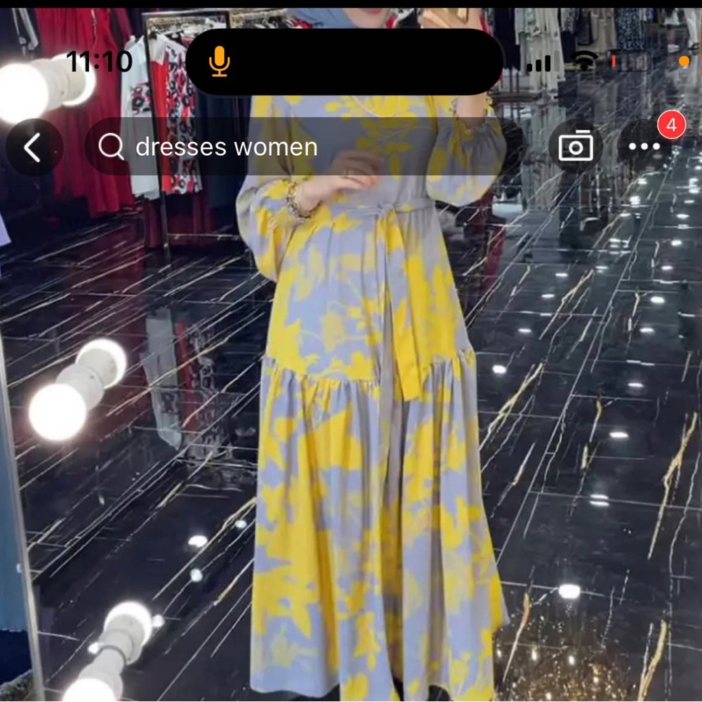 Muslim women conservative clothing
